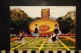 CP,  06, Menton - La Fête Du Citron,  Mentonnaises Au Jardin Public 1987, Folklore , - Menton