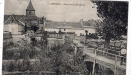 GUILLON CHEMIN DE LA PASSERELLE - Guillon
