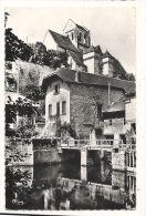 Cp, 86, La Roche Posay Les Bains, L'Eglise Fortifiée Au Dessus Du Moulin De La Creuse, Voyagée 1955 - La Roche Posay