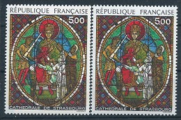 [14] Variété : N° 2363 Cathédrale De Strasbourg Fond Du Vitrail Vert-jaune Au Lieu De Vert-bleu +  Normal  ** - Unused Stamps