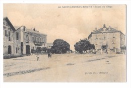 CPA De Saint Louis Du Rhône (Bouches Du Rhône 13): Entrée Du Village - Saint-Louis-du-Rhône