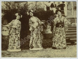Clos Savoiroux à Chambéry. Femmes Grimées En Japonaises. Japon. 1908. - Anonyme Personen