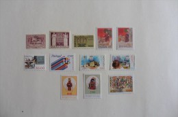 Portugal : 12  Timbres Neufs - Sammlungen