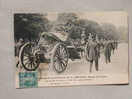Ref5052 HOD CPA Animée Des Funérailles Nationales De M. Berteaux - Ministre De La Guerre Cercueil - 1911 - Funerali