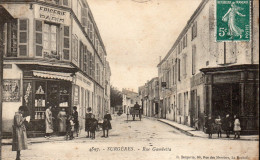 17...CHARENTE MARITIME....SURGERES...RUE GAMBETTA - Surgères