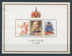 NORVEGE 1988 Bloc N° 9 ** Neuf = MNH Superbe Cote 6 € Roi Olav Enfant, à Holmenkollen - Hojas Bloque