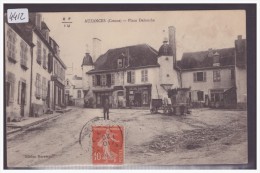 AUZANCES - PLACE DELOUCHE - TB - Auzances