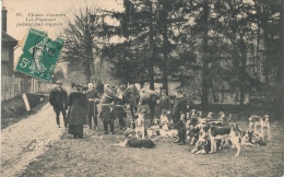 ( CPA 78 )  SAINT-ARNOULT / Chasse à Courre -  Les Piqueurs Faisant Leur Rapport - - St. Arnoult En Yvelines