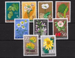 YUGOSLAVIA YVERT Nº 667/75* - Unused Stamps
