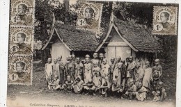 LAOS GROUPE DE BONZILLONS A LUANG-PRABANG - Laos