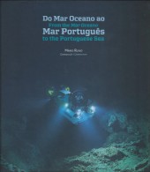 Book With Stamps 'Sea Ocean To The Portuguese Sea'. Author Mario Ruivo. Book Without The 4 Stamps And Block - Buch Des Jahres