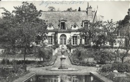 CENTRE - 37 - INDRE ET LOIR - CPSM PF NB - SAINT CYR SUR LOIRE - Château - Saint-Cyr-sur-Loire