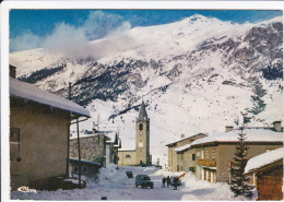 CPSM VAL CENIS SAVOIE LANSLEVILLARD  QUARTIER DE L EGLISE 1976 RENAULT 4L - Val Cenis