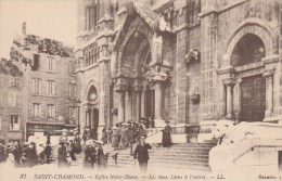 SAINT-CHAMOND (Loire) - Eglise Notre-Dame - Les Deux Lions De L'Entrée - Très Animée - Saint Chamond
