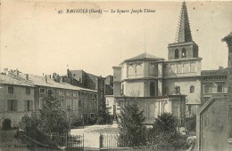 30 BAGNOLS SUR CEZE  LE SQUARE  JOSEPH THOME - Bagnols-sur-Cèze