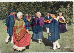 18 - NERONDES - FOLKLORE DU BERRY- LES SONNEURS NERONDAIS-BOURREE DE SARZAY - Nérondes