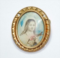Old Brooche - St. Mary - Broches