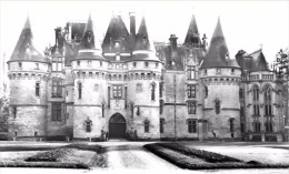 # Chateau De Vigny  - Cour D' Honneur - Vigny