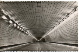 69. Lyon. Tunnel De La Croix Rousse. Cpsm Petit Format - Lyon 4