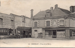 49...MAINE ET LOIRE.....CHEMILLE..PLACE DE LA MAIRIE....... - Chemille