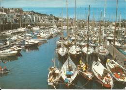 GUERNESEY GUERNSEY - St Peter Port - The Harbour - Yacht Marina - Voiliers Pontons - Guernsey