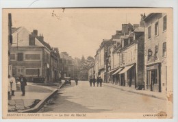 CPSM BENEVENT L'ABBAYE (Creuse) - La Rue Du Marché - Benevent L'Abbaye