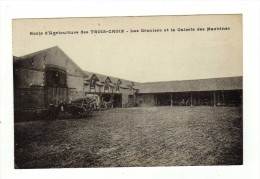 Cpa RENNES Ecole D´ Agriculture Des Trois Croix Les Greniers Et La Galerie Des Machines - Rennes