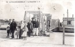 17........CHARENTE MARITIME......LA ROCHELLE...LA PASSERELLE   .... - La Rochelle