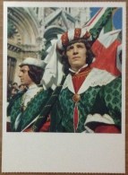Cartolina Formato Grande Non Viaggiata Folclore Feste - Palio Di Siena Il Paggio Maggiore Della Contrada Dell'Oca - Kostums