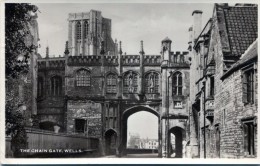 The Chain Gate, Wells - Wells