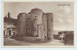 Rye - Ypres Castle - Rye