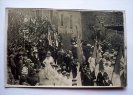 SUPERBE CARTE-PHOTO  No 7 - BOUQUET PROVINCIAL DE REMY( 60) Le 30 Mai 1935 - Porte-drapeaux- Jeunes Filles Costumées - Archery