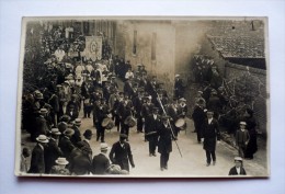 SUPERBE CARTE-PHOTO  No1 - BOUQUET PROVINCIAL DE REMY( 60) Le 30 Mai 1935 -défilé- Fanfare - Tambours - Archery