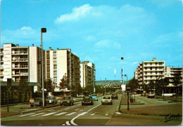 76 LE GRAND QUEVILLY --- Avenue Des Provinces. - Le Grand-quevilly