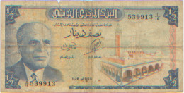 Banque Centrale De Tunisie, Un Demi-dinar, 1-6-1965, Habib Bourguiba, Bon état - Tunisie