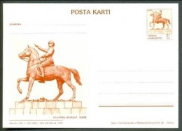 1981 TURKEY ATATURK STATUE (IZMIR) POSTCARD - Postal Stationery