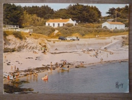 PREFAILLES  (44). PLAGE DE LA RAIZE . ANNEES 1960-70 - Préfailles