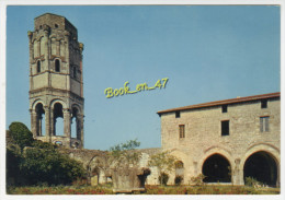 {53625} 86 Vienne Charroux , La Tour Octogonale , Vestige De L' église Romane , Le Cloître Et Un Bâtiment Du XVè Siècle - Charroux