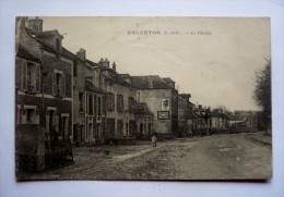 94  - VALENTON - LE PAILLIS - Pub Biscuits LU - Valenton