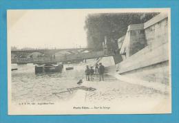 CPA Animée PARIS VECU - Sur La Berge - The River Seine And Its Banks