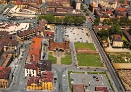 04978 "TORINO - PORTE PALATINE - PIAZZA DELLA REPUBBLICA - VEDUTA PANORAMICA AEREA" CART. POST. ORIG. NON SPEDITA. - Tarjetas Panorámicas