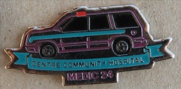 AMBULANCE - CENTRE COMMUNITY HOSPITAL - MEDIC 24      (5) - Medical