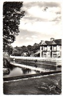 Cpsm 9x14  La Chèze   La Petite Cascade Sur Le Lié     BE - La Chèze