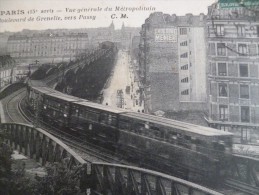 CPA 75 Paris XVème Arrondissement Vue Générale Du Métropolitain Boulevard De Grenelle, Vers Passy - Metro, Estaciones