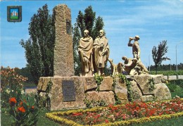 BADAJOZ, Monumento A D Adelardo Covarsi De J Avalos,  2 Scans - Badajoz
