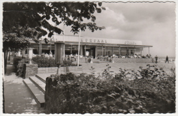 Grömitz - S/w Blick Zum Kursaal - Grömitz