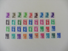 S.P.M: 37 Timbres Neufs - Lots & Serien