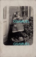 Delcampe - 47 - Carte Photo - Marmande - Petite Fille Debout Sur Une Chaise . - (voir Scan). - Marmande