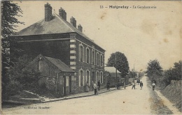 15- MAIGNELAY -la Gendarmerie -ed. Coll. Rondest - Maignelay Montigny