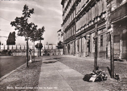 Alemania--Berlin--1961--Bernauer Strabe--Gedenktafel--Fur Ida Siekmann 22.8.61 - Muro Di Berlino